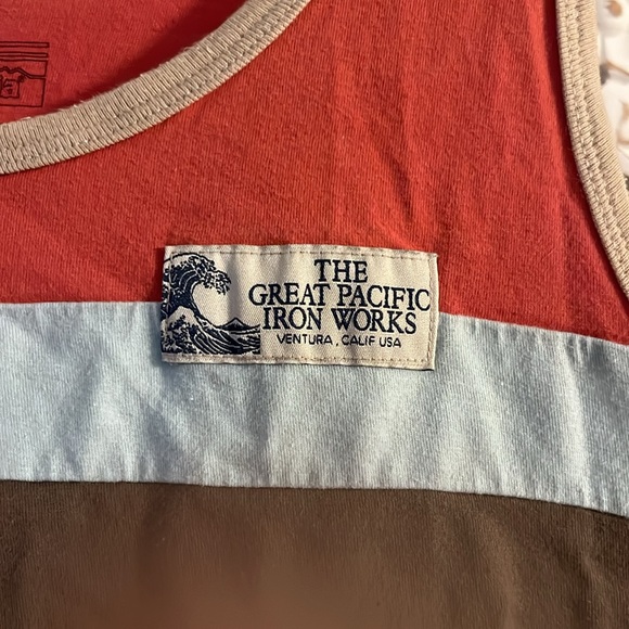 Patagonia boxy fit tank top with patch, XS - Picture 2 of 4